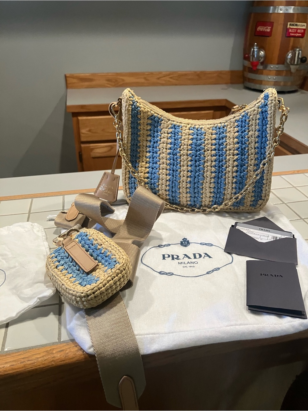 Prada Raffia comes with the additional strap to wear as Crossbody gorgeous! - Picture 3 of 9
